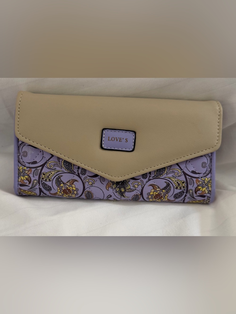 Love Lavender Floral and Cream Women's Clutch